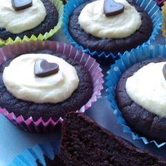 A picture of Vickys Red Velvet Cupcakes with Beetroot, GF DF EF SF NF.