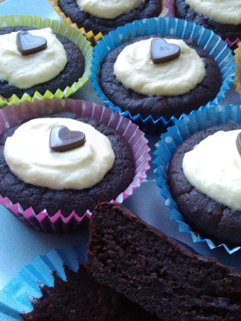 Easy Way Make Recipe Vickys Red Velvet Cupcakes with Beetroot, GF DF EF SF NF that is So Delicious, Delicious}