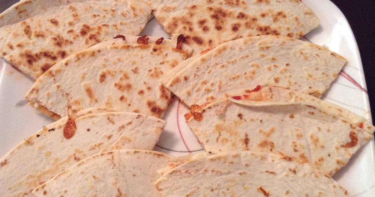 Cheese Pizza Quesadillas Recipe by Beth Rodgers Cookpad