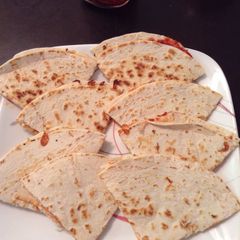 A picture of Cheese Pizza Quesadillas.