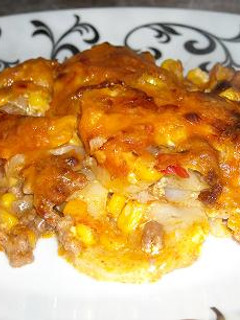 A picture of Cheesy Potato Beef Casserole.