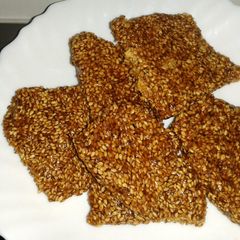A picture of Seasame snaps.