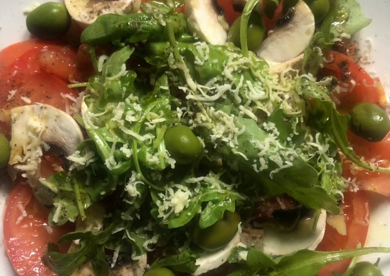 Ensalada fresca de champiñones y cheddar 🥗