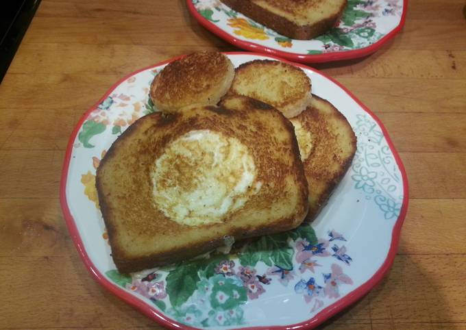 Steps to Prepare Quick Egg in Toast! (AKA: Toad in a Hole😂😂)