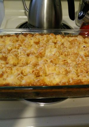 A picture of Smokehouse Tater Tot Casserole.