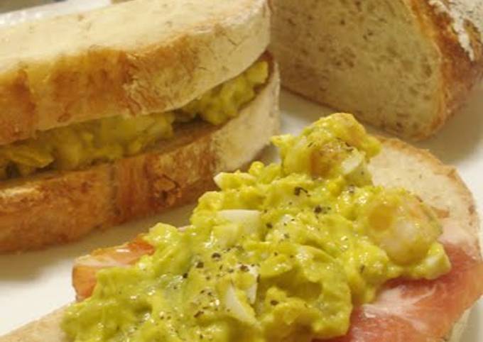 Recipe of Heston Blumenthal Egg Salad Sandwich with Avocado and Shrimp
