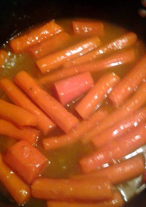 A picture of carrots in mirin.