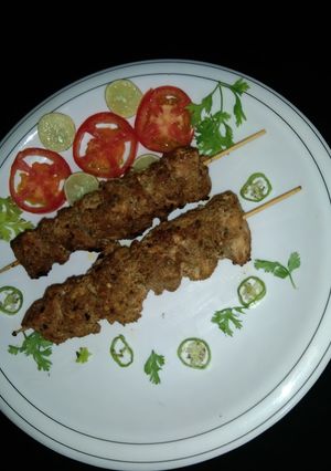 A picture of Shish taouk.
