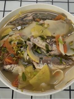 Hình của món Canh cá nấu măng giảm cân.