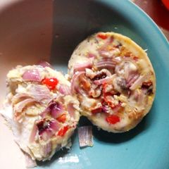 A picture of Egg Moi Moi.