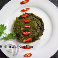 A picture of Lau Er Khosha Bata (Bottle Gourd Peel Chutney - Bengali Style).