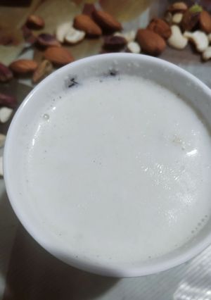 A picture of Turri Turkish  dryfruit milk.