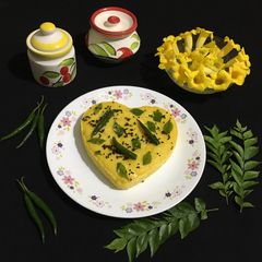 A picture of Khaman Dhokla.