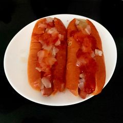 A picture of My Bockwurst Sausage Hot Dogs with Sweet Chilli Sauce.🤩.