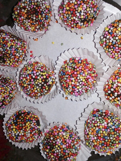 Foto resep Biskuit bola bola coklat
