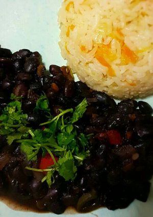 Una foto de Porotos Negros