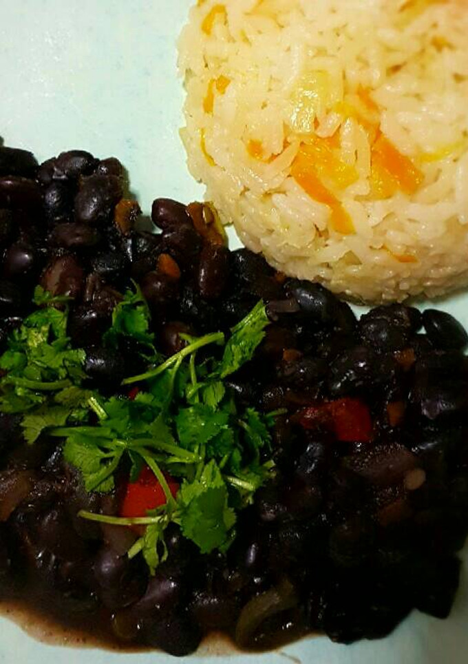 Una foto de Porotos Negros