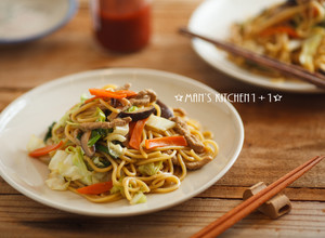 肉絲炒麵(台式) - {家常經典} 的食譜成品照片