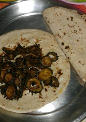 A picture of Karela sabzi.
