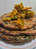 Makai methi puri