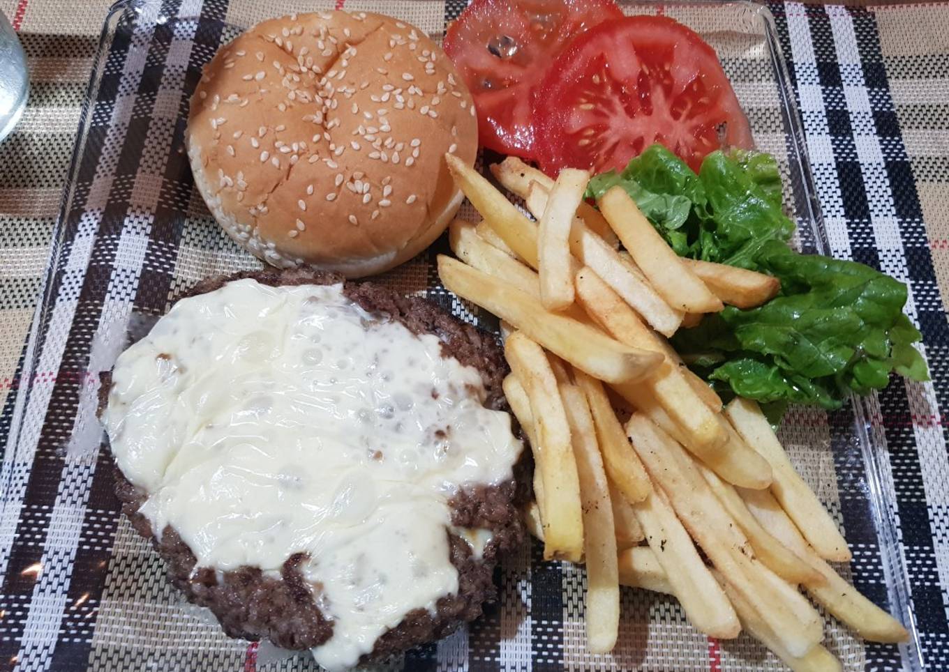 Hamburguesa rellena 馃崝馃崝馃惙馃惙 #retofinde 馃崝