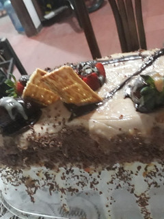 Una foto de Semi frío de fresas y chocolate