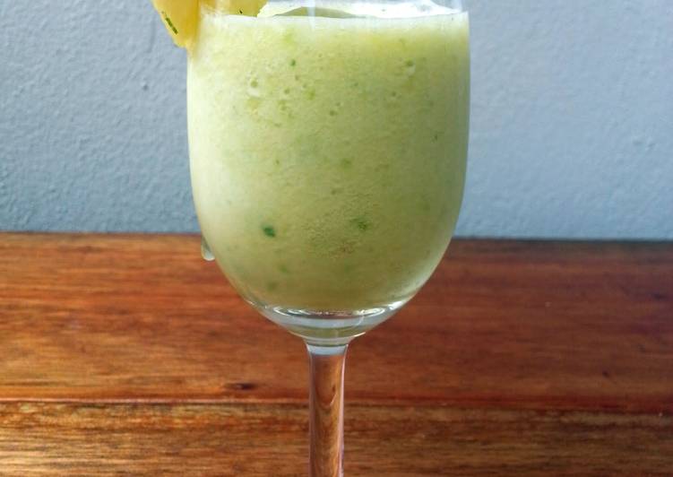 Recipe of Any-night-of-the-week Pineapple And Apple Juice With Mint