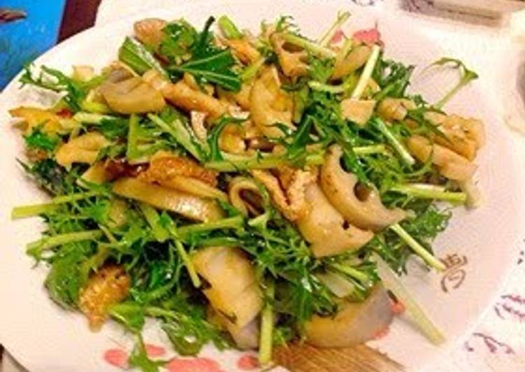 Recipe of Super Quick Homemade Macrobiotic: Kimpira Stir-Fry Salad with Mizuna and Lotus Root