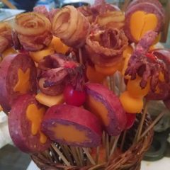 A picture of Edible Center Piece.