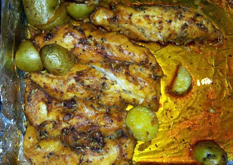 Recipe of Super Quick Homemade Rosemary Roasted Chicken with Potatoes