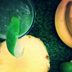 A picture of Zesty Green Smoothie.