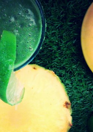 A picture of Zesty Green Smoothie.