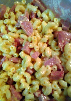 A picture of spam and mac and cheese.