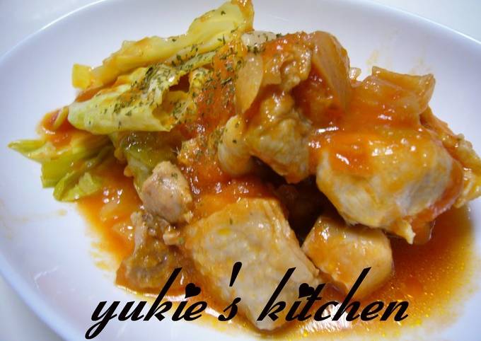 Recipe of Super Quick Homemade Easy Chicken and Cabbage in Tomato Sauce
