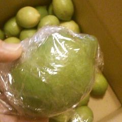 A picture of Storing Whole Lemons.