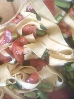 A picture of Summer veggie pasta.