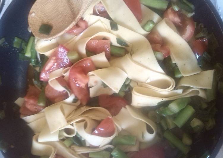 Recipe of Speedy Summer veggie pasta