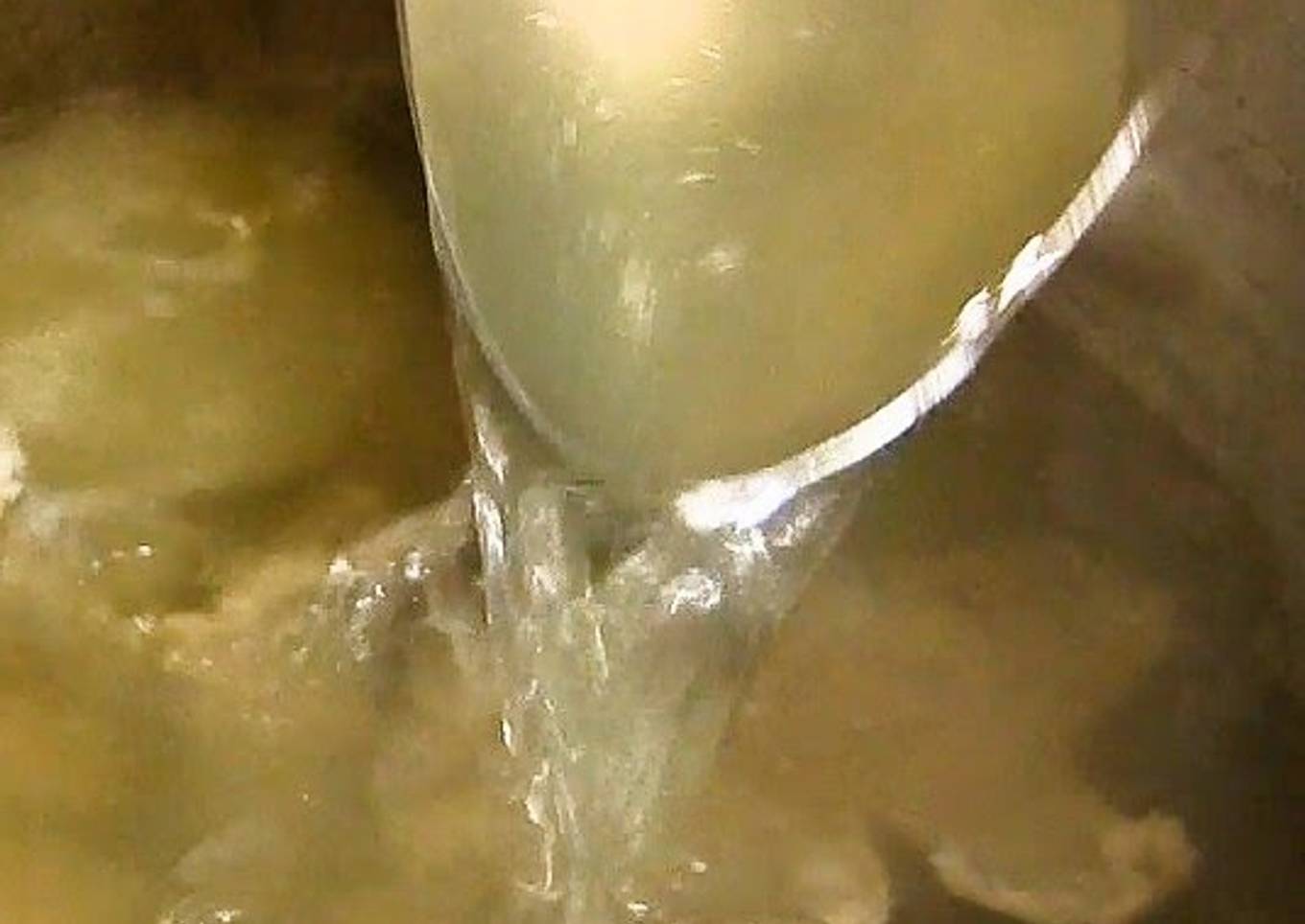 Pork Backbone Soup Stock