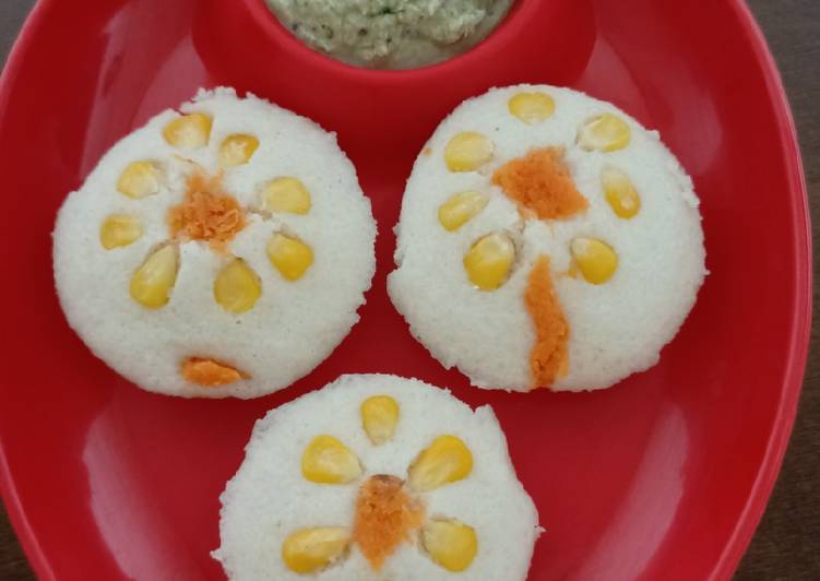 Idli with Veggie Art