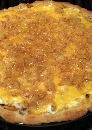 A picture of Taco Pie.