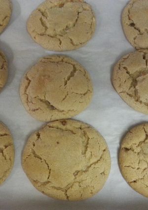 A picture of Milk Dud cookies.