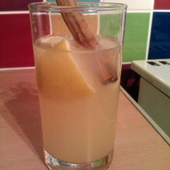 A picture of Vickys White Christmas Mulled Wine, Gluten, Dairy, Egg & Soy-Free.