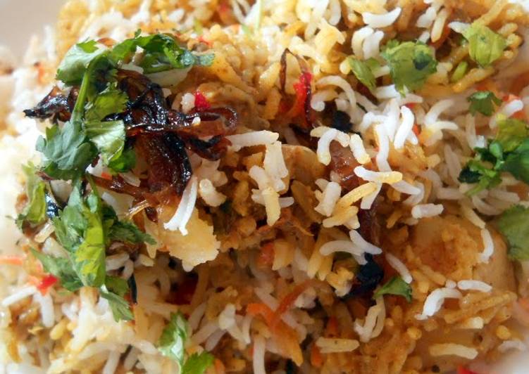 Step-by-Step Guide to Make Super Quick Homemade Hyderabadi Chicken Biryani