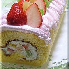 A picture of Easy Fluffy Fruit Roll Cake.