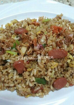 Foto resep Nasi Goreng Sosis #BikinRamadanBerkesan