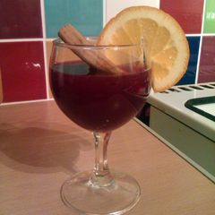A picture of Vickys Christmas Mulled Juice, Non-Alchoholic.