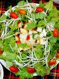 Salad vòng nguyệt quế