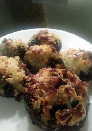 A picture of Stuffed Shitake Mushrooms.