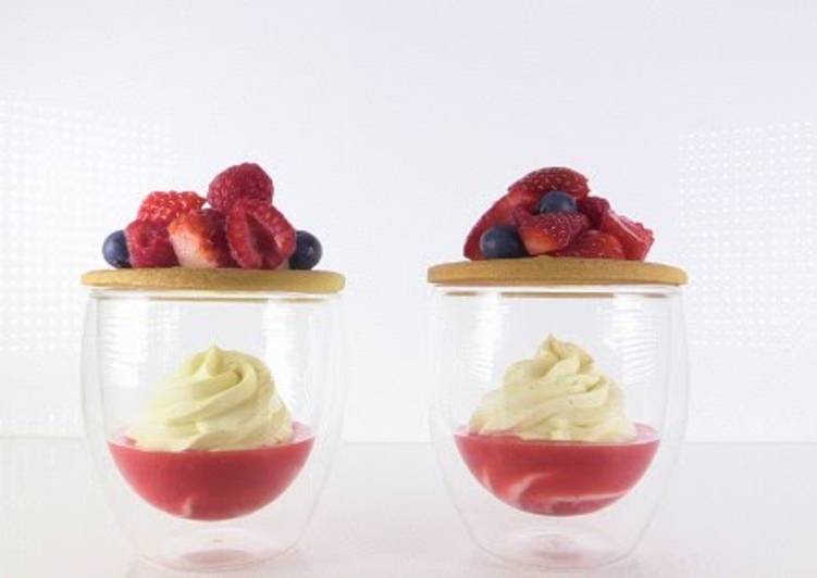 Simple Way to Prepare Ultimate StrawBerry Parfait