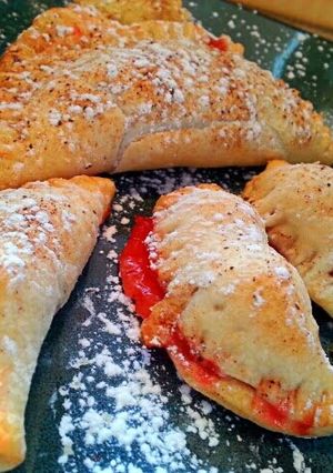 A picture of Ray's Mini Empanada Poppers.